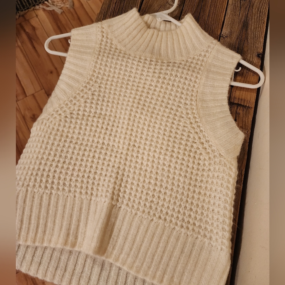 2 for $15 Knit sleeveless top